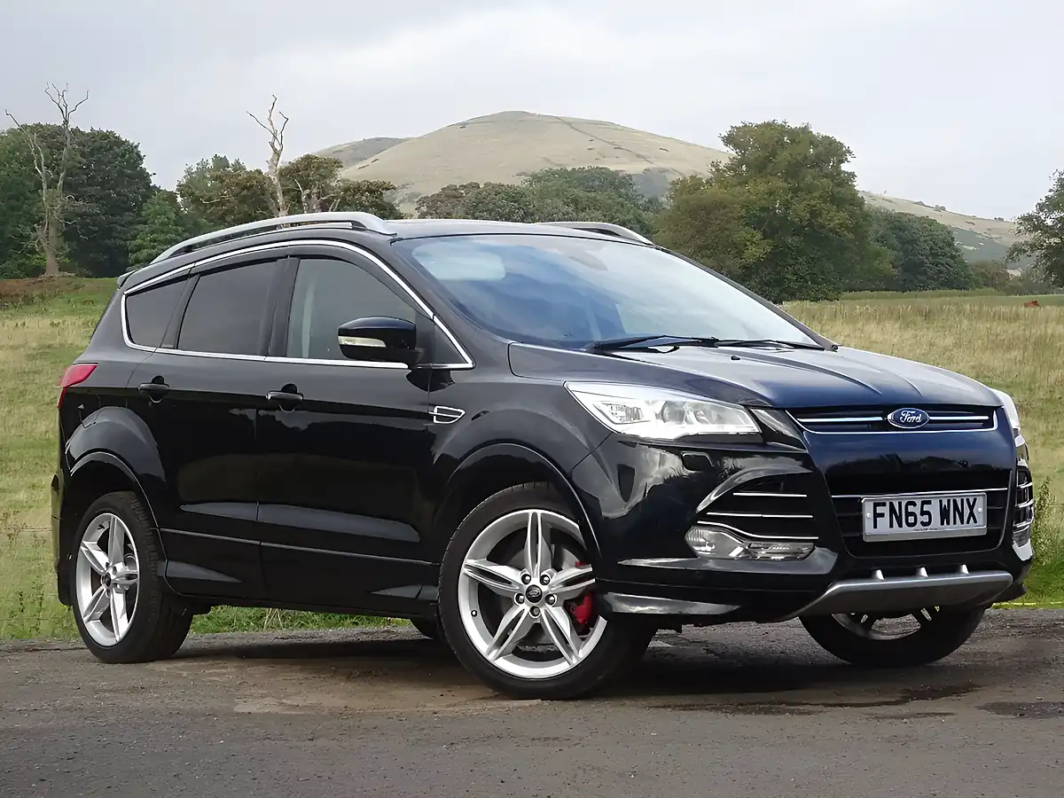 Used 2015 Ford Kuga Titanium X Black - Front View