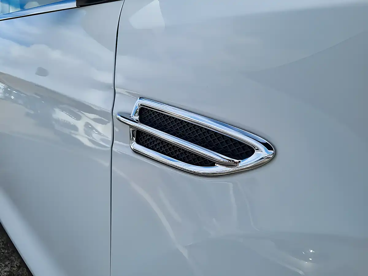 Used 2015 Ford Kuga Titanium X Polar White - Interior and Exterior details 13