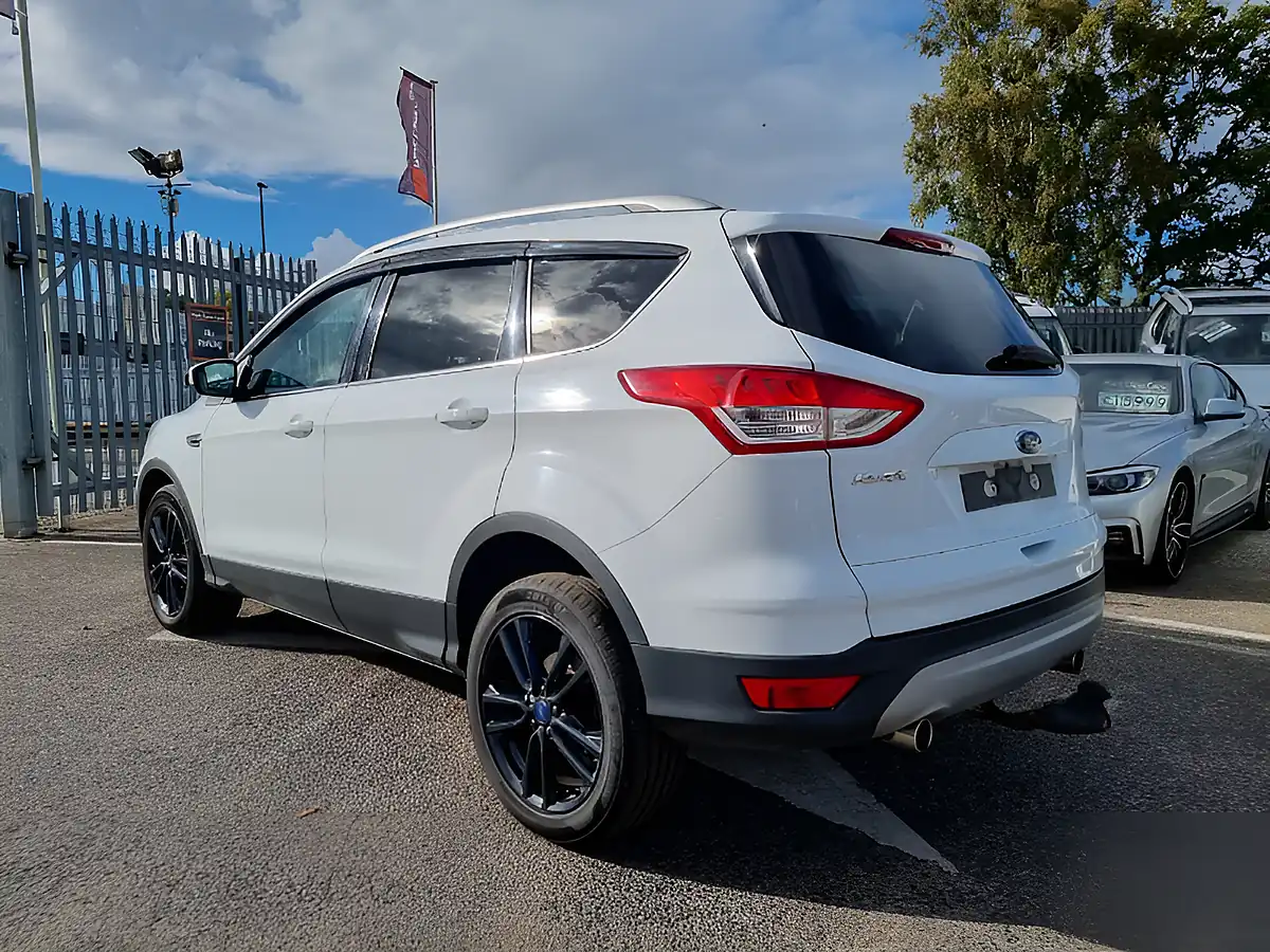 Used 2015 Ford Kuga Titanium X Polar White - Interior and Exterior details 5