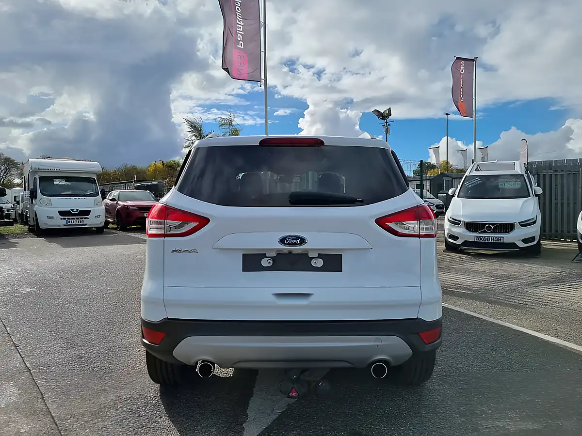 Used 2015 Ford Kuga Titanium X Polar White - Interior and Exterior details 6