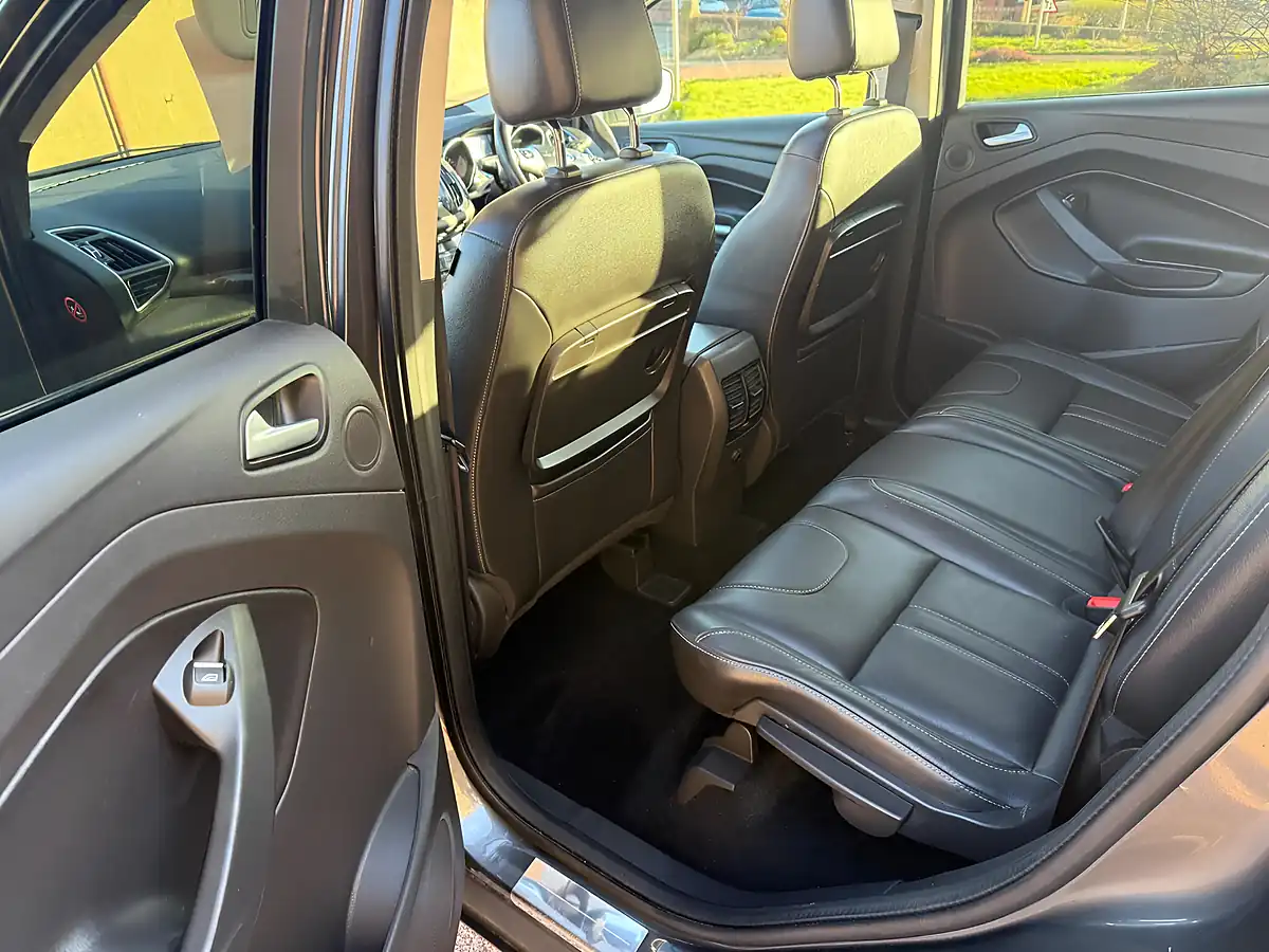 Used 2015 Ford Kuga Titanium X Sport AWD Grey - Interior and Exterior details 10