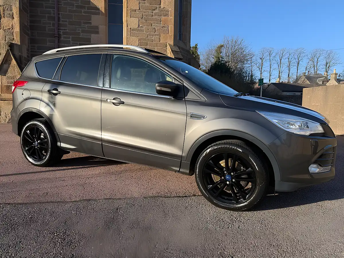 Used 2015 Ford Kuga Titanium X Sport AWD Grey - Interior and Exterior details 4