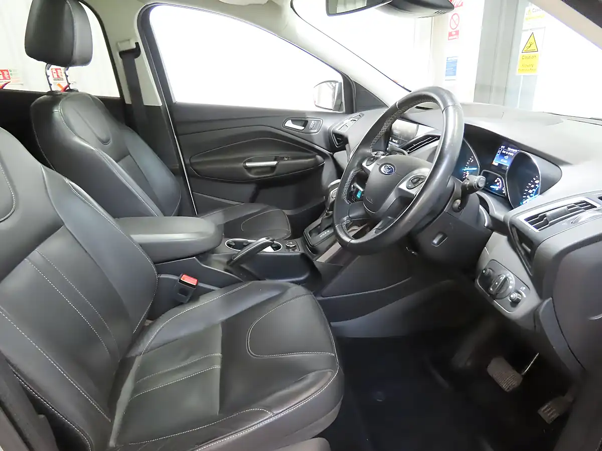 Used 2015 Ford Kuga Titanium X Sport Silver - Interior and Exterior details 8