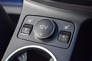 Used 2015 Ford Kuga Titanium X White - Interior and Exterior details 18