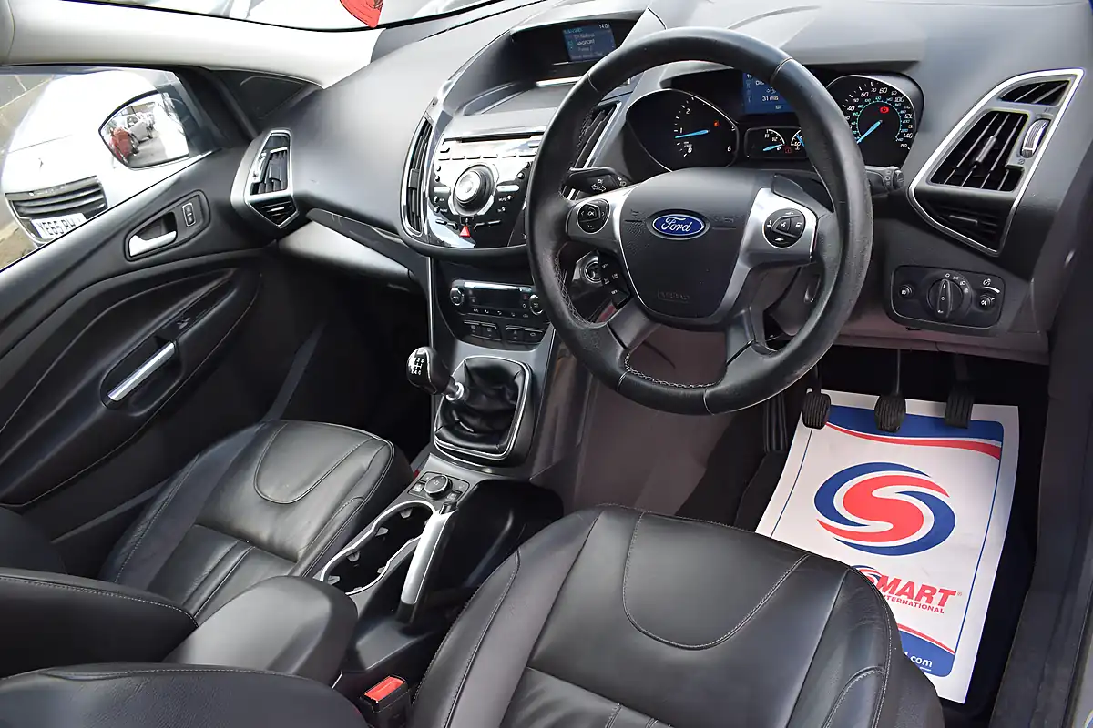 Used 2015 Ford Kuga Titanium X White - Interior and Exterior details 8