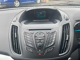 Used 2015 Ford Kuga Zetec Black - Interior and Exterior details 16