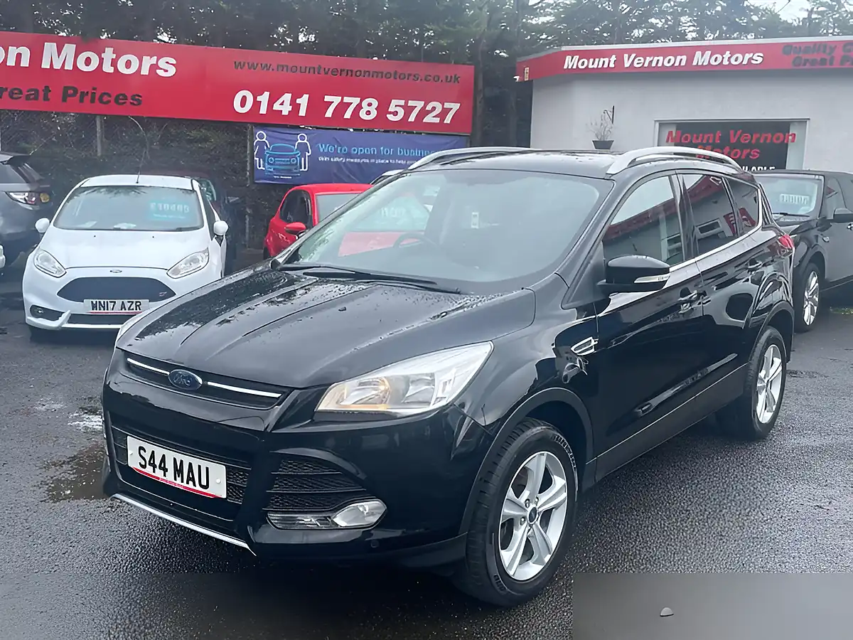 Used 2015 Ford Kuga Zetec Black - Interior and Exterior details 2
