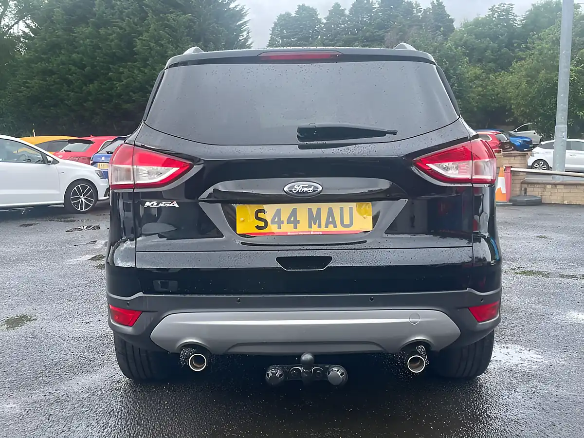 Used 2015 Ford Kuga Zetec Black - Interior and Exterior details 7