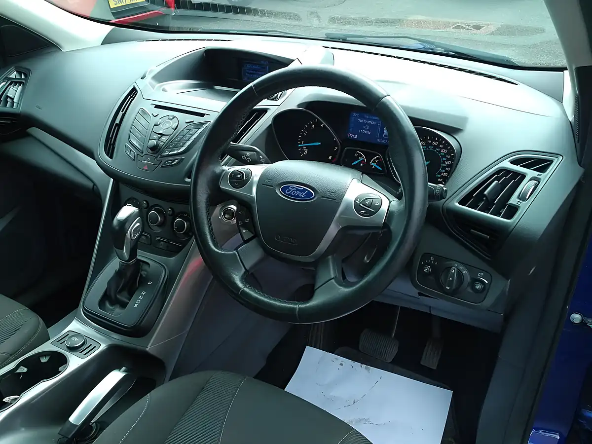 Used 2015 Ford Kuga Zetec Blue - Interior and Exterior details 14