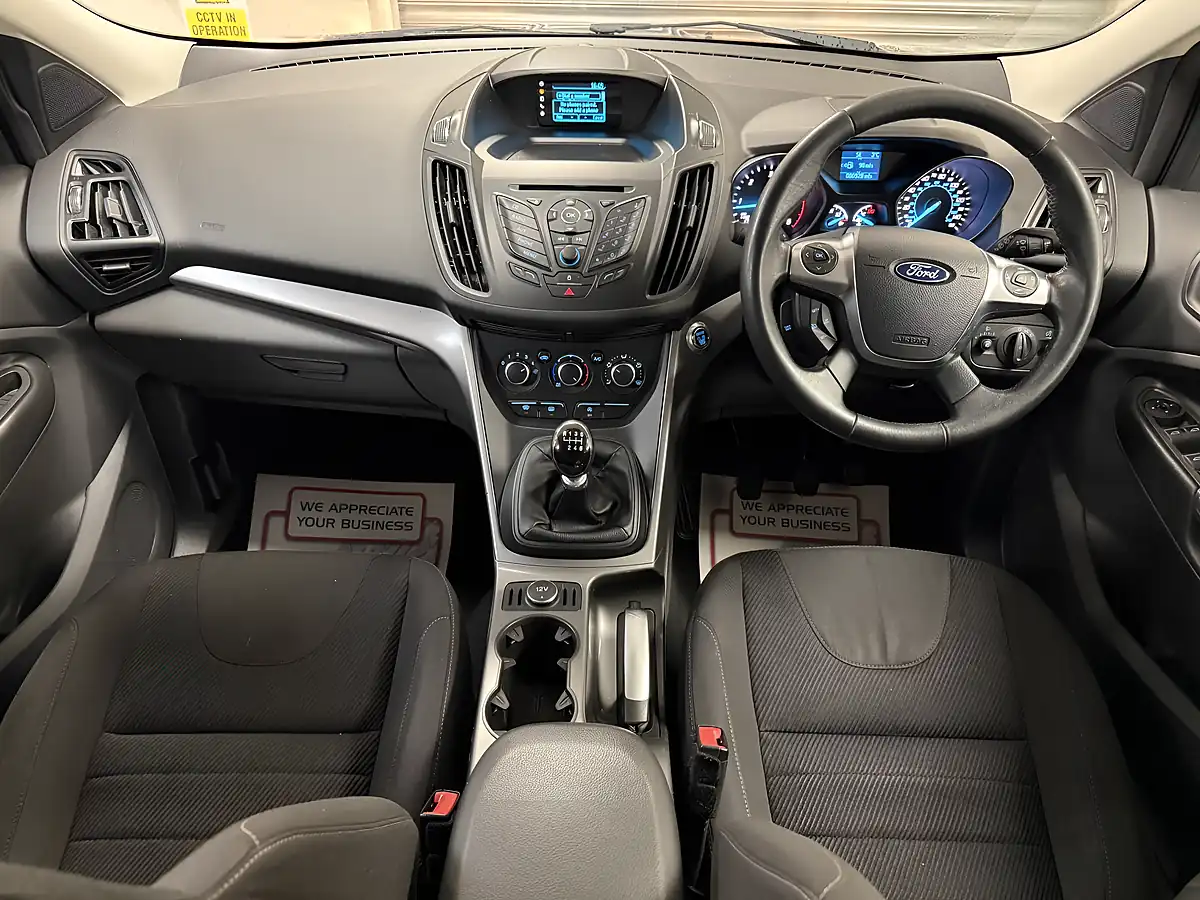 Used 2015 Ford Kuga Zetec Blue - Interior and Exterior details 12
