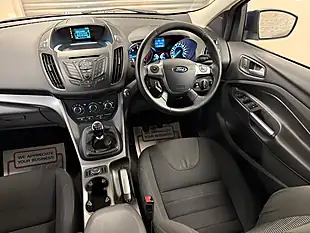 Used 2015 Ford Kuga Zetec Blue - Interior and Exterior details 13