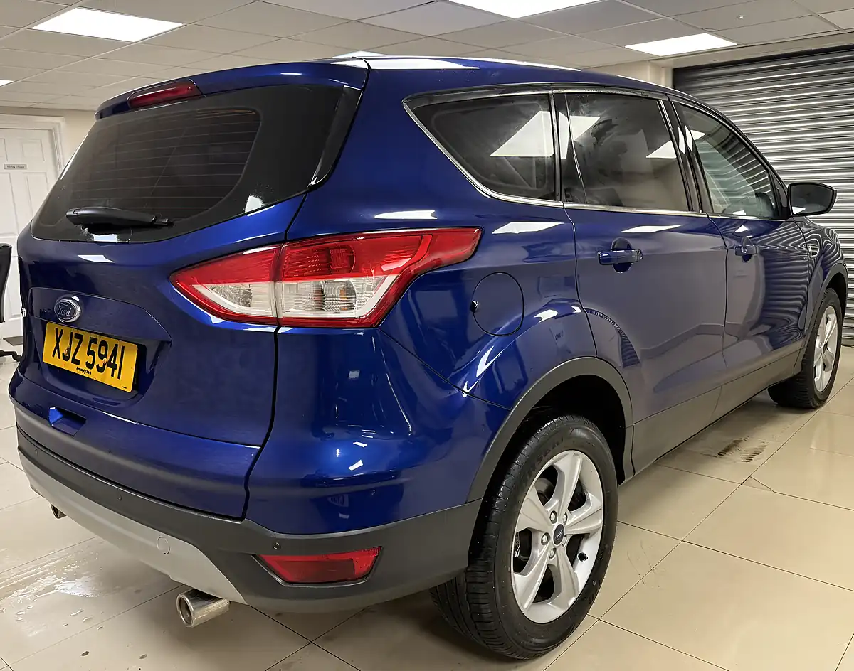 Used 2015 Ford Kuga Zetec Blue - Interior and Exterior details 3