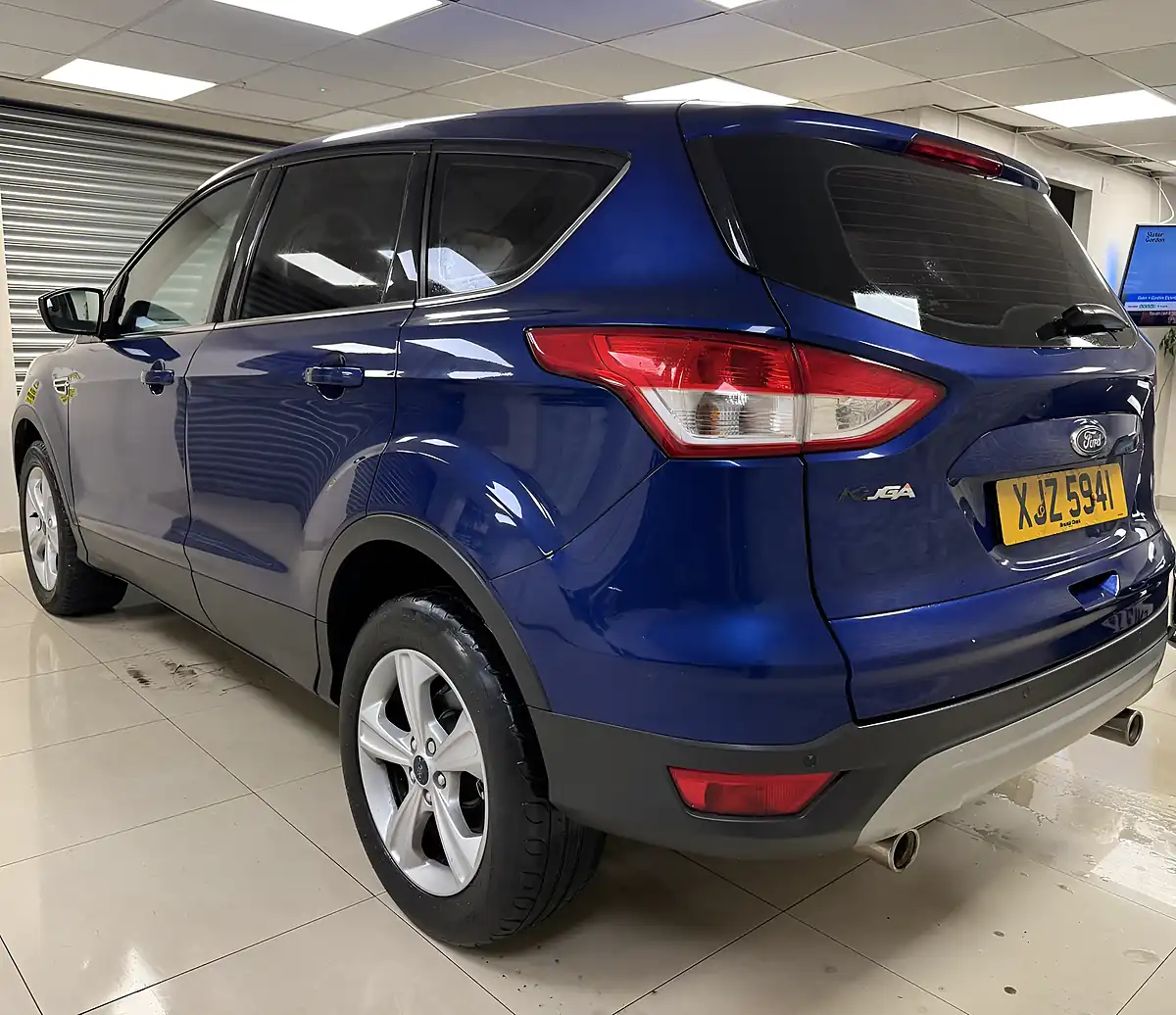 Used 2015 Ford Kuga Zetec Blue - Interior and Exterior details 4