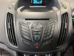 Used 2015 Ford Kuga Zetec Blue - Interior and Exterior details 9