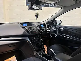 Used 2015 Ford Kuga Zetec Grey - Interior and Exterior details 10
