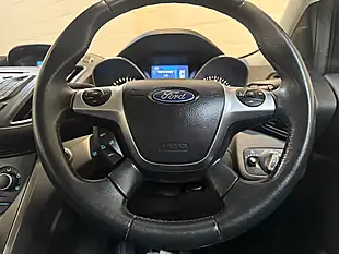 Used 2015 Ford Kuga Zetec Grey - Interior and Exterior details 12