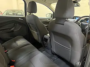 Used 2015 Ford Kuga Zetec Grey - Interior and Exterior details 16