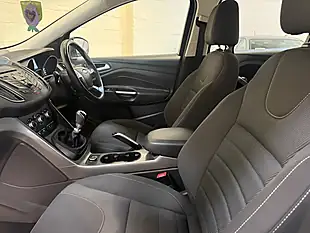 Used 2015 Ford Kuga Zetec Grey - Interior and Exterior details 17