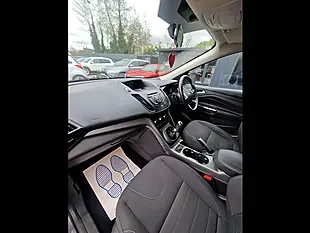 Used 2015 Ford Kuga Zetec Grey - Interior and Exterior details 16