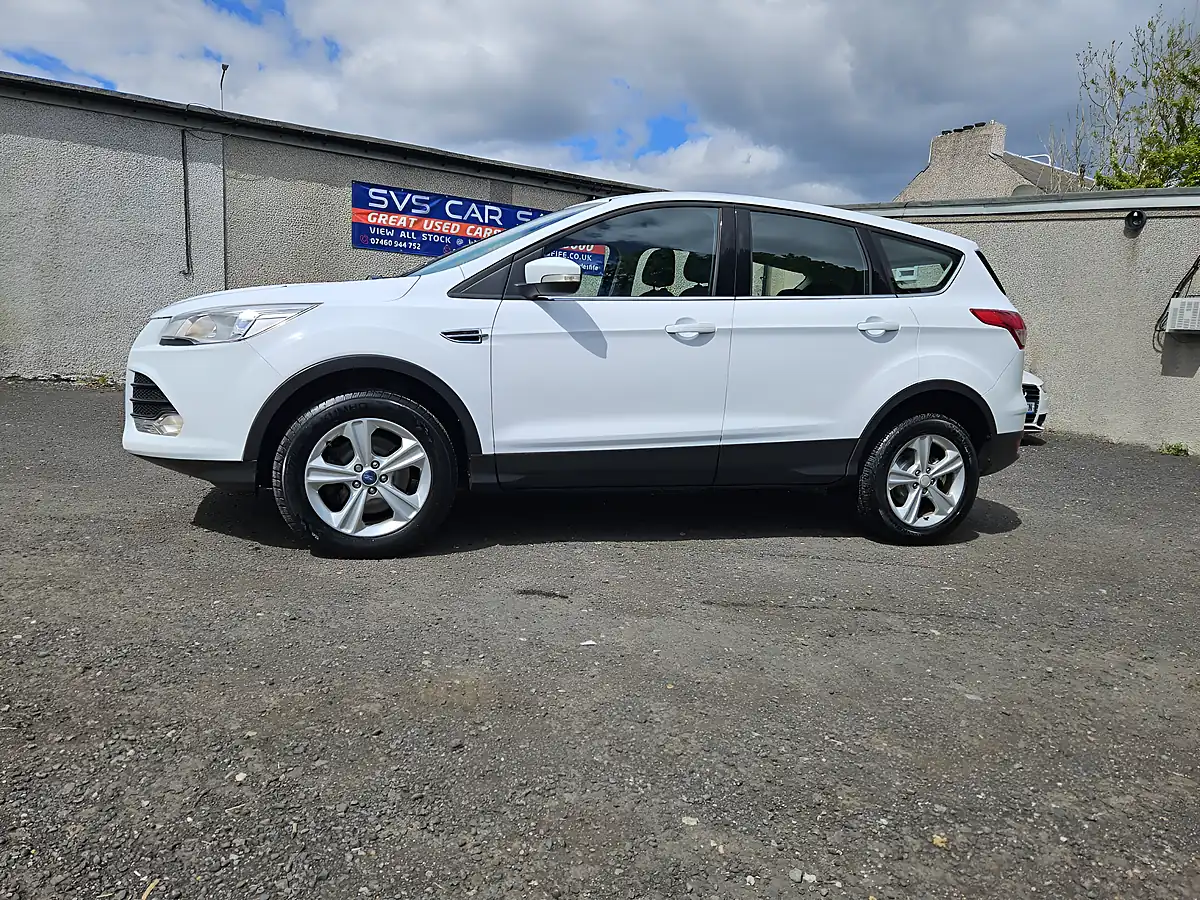 Used 2015 Ford Kuga Zetec White - Interior and Exterior details 14