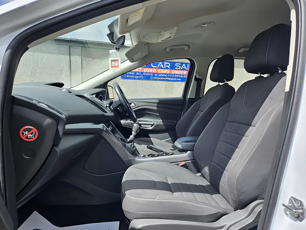 Used 2015 Ford Kuga Zetec White - Interior and Exterior details 18
