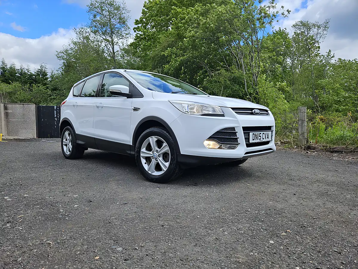 Used 2015 Ford Kuga Zetec White - Interior and Exterior details 3