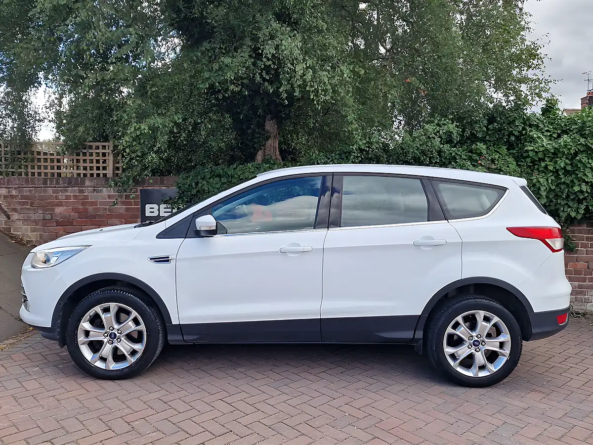Used 2015 Ford Kuga Zetec White - Interior and Exterior details 2