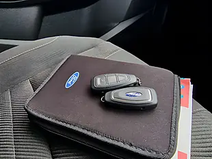 Used 2015 Ford Kuga Zetec White - Interior and Exterior details 20