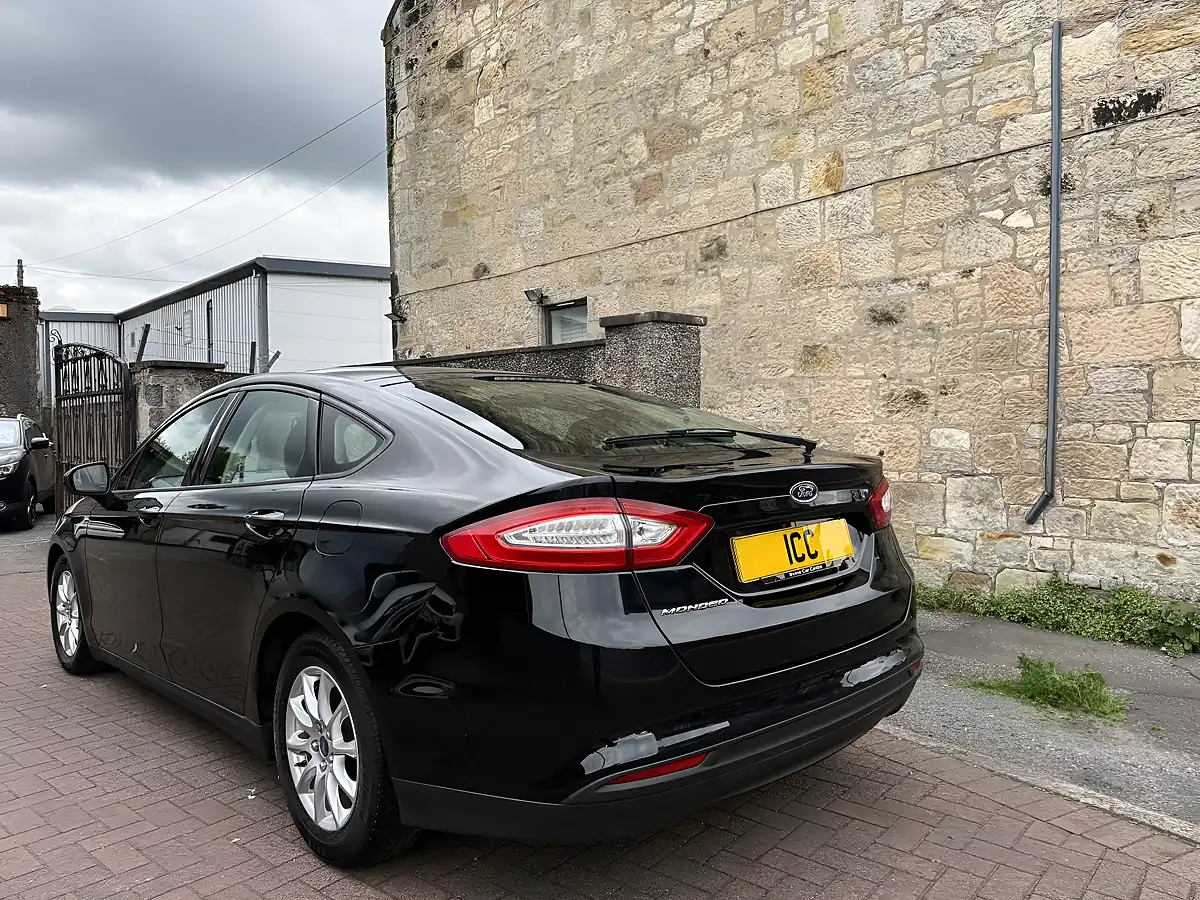 Used 2015 Ford Mondeo Econetic Style Black - Interior and Exterior details 10