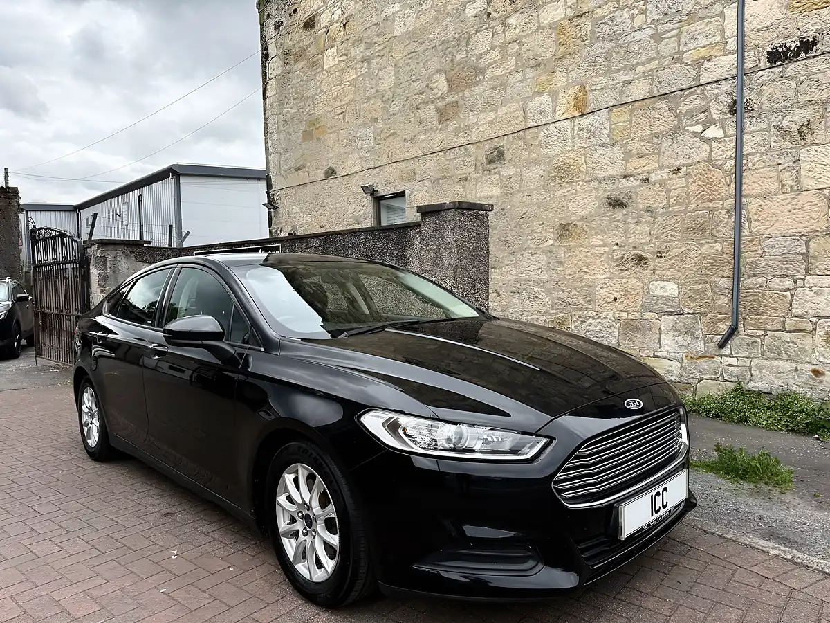 Used 2015 Ford Mondeo Econetic Style Black - Interior and Exterior details 13