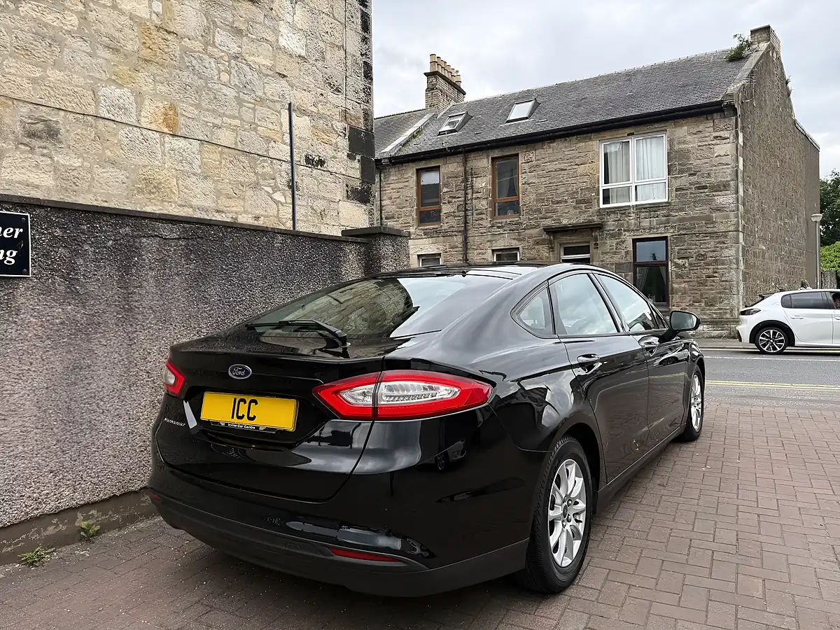 Used 2015 Ford Mondeo Econetic Style Black - Interior and Exterior details 4