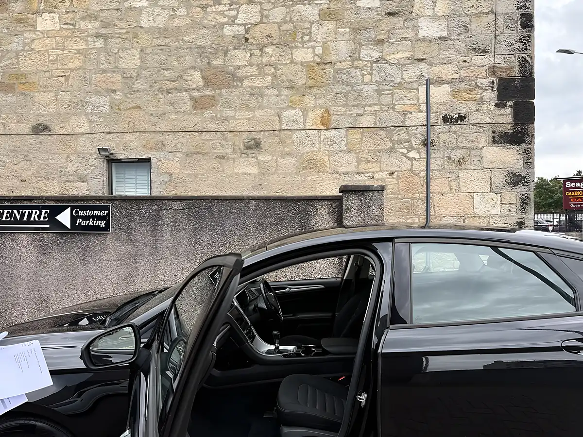 Used 2015 Ford Mondeo Econetic Style Black - Interior and Exterior details 9