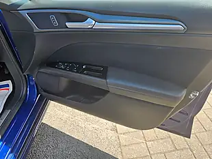 Used 2015 Ford Mondeo Titanium Blue - Interior and Exterior details 17