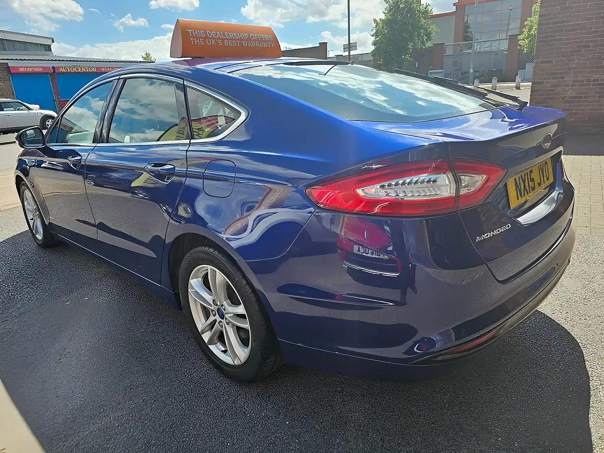 Used 2015 Ford Mondeo Titanium Blue - Interior and Exterior details 3