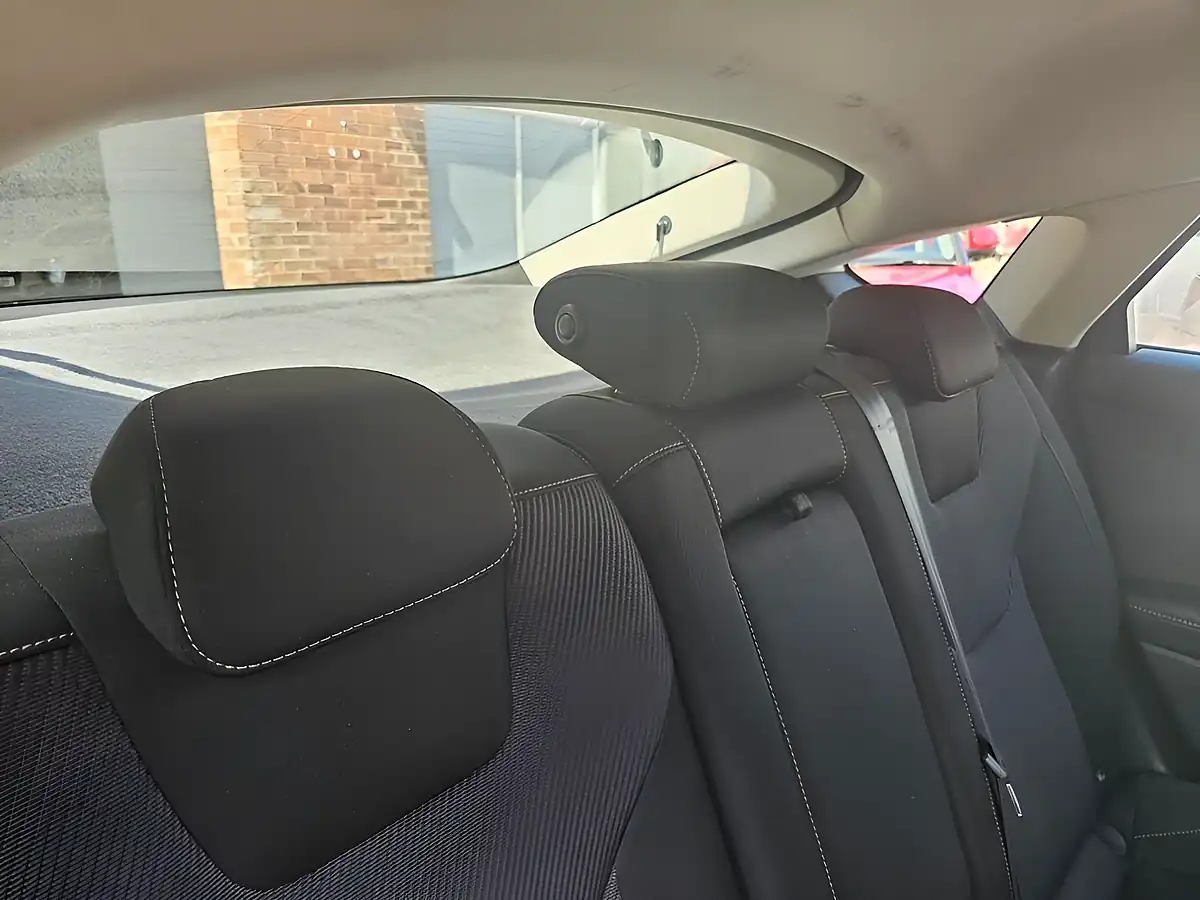 Used 2015 Ford Mondeo Titanium Blue - Interior and Exterior details 7