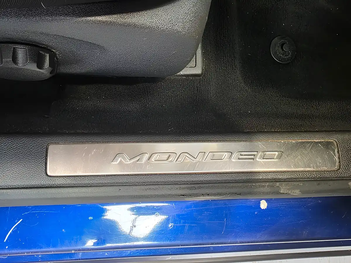 Used 2015 Ford Mondeo Titanium Blue - Interior and Exterior details 10