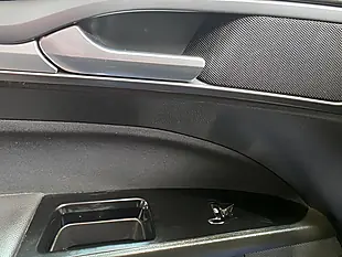 Used 2015 Ford Mondeo Titanium Blue - Interior and Exterior details 16