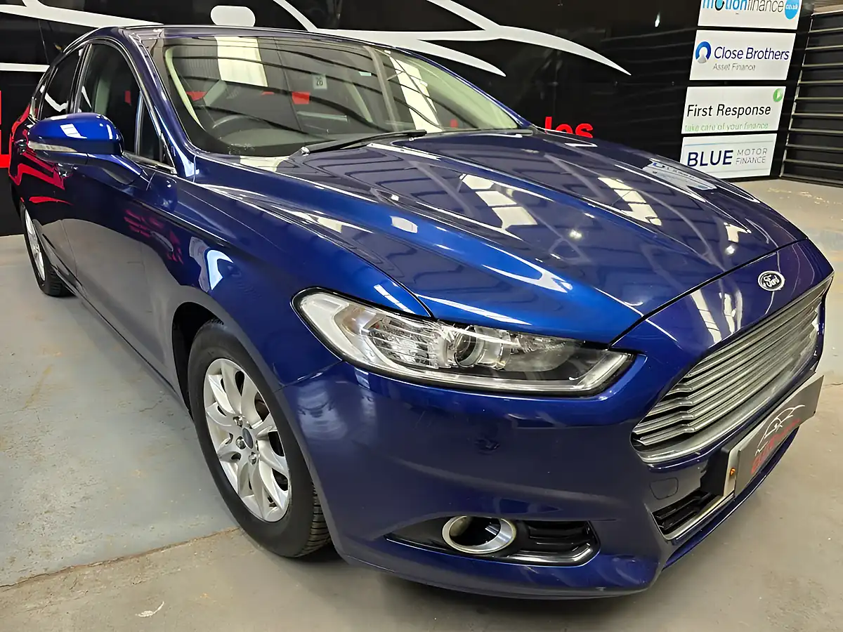 Used 2015 Ford Mondeo Titanium Blue - Interior and Exterior details 5