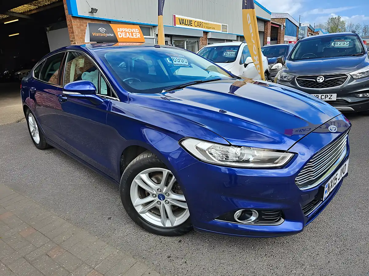 Used 2015 Ford Mondeo Titanium Blue - Front View