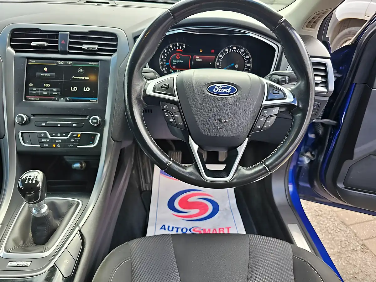 Used 2015 Ford Mondeo Titanium Blue - Interior and Exterior details 13