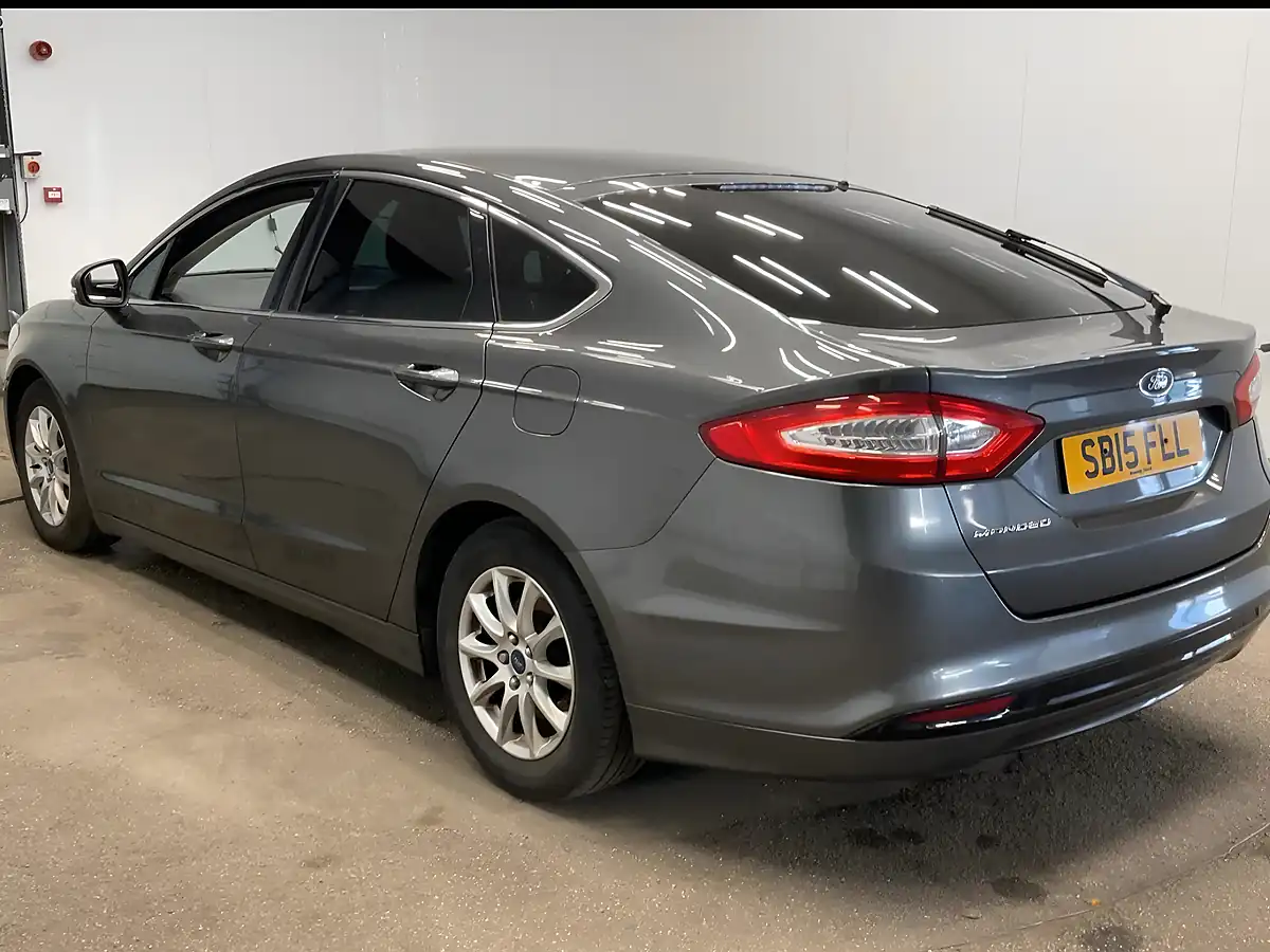Used 2015 Ford Mondeo Titanium Grey - Interior and Exterior details 5