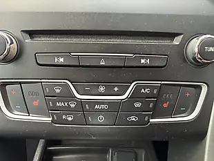Used 2015 Ford Mondeo Titanium Red - Interior and Exterior details 13
