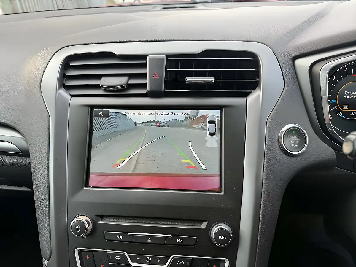 Used 2015 Ford Mondeo Titanium Red - Interior and Exterior details 20