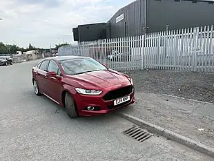 Used 2015 Ford Mondeo Titanium Red - Interior and Exterior details 7