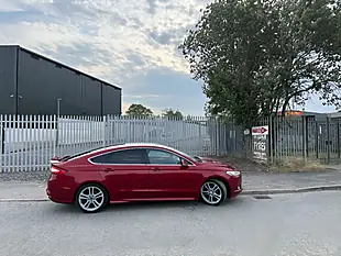 Used 2015 Ford Mondeo Titanium Red - Interior and Exterior details 8