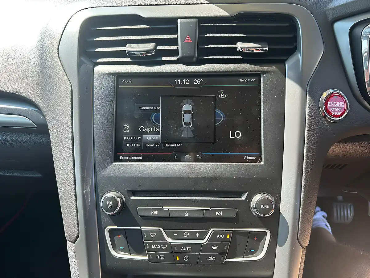 Used 2015 Ford Mondeo Titanium Red - Interior and Exterior details 16