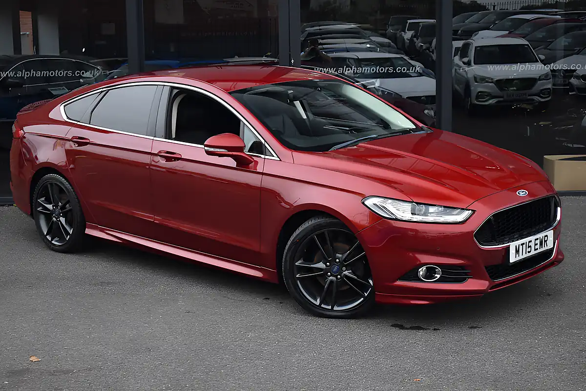 Used 2015 Ford Mondeo Titanium Ruby Red - Front View