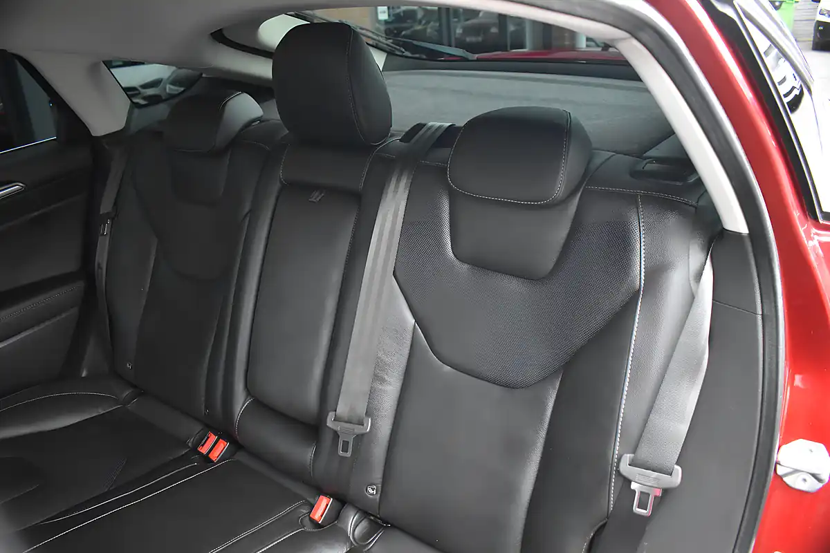 Used 2015 Ford Mondeo Titanium Ruby Red - Interior and Exterior details 14