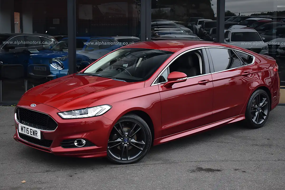 Used 2015 Ford Mondeo Titanium Ruby Red - Interior and Exterior details 4