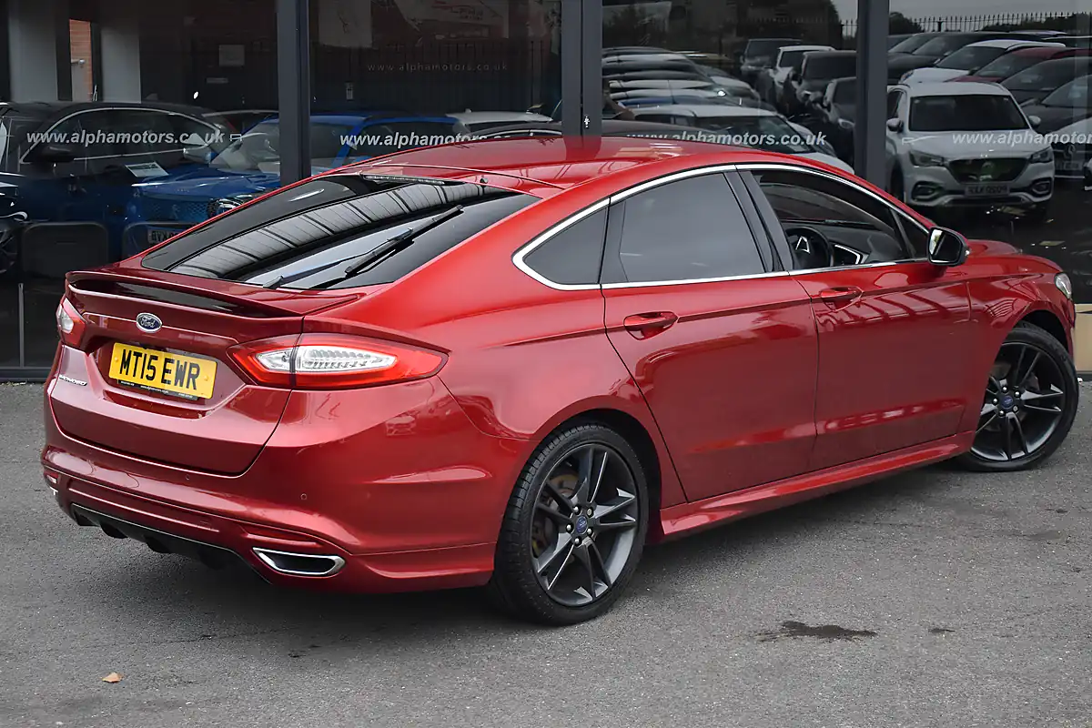 Used 2015 Ford Mondeo Titanium Ruby Red - Interior and Exterior details 5